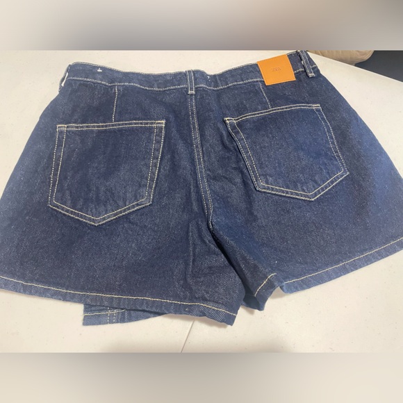 Zara skort. L New never worn. - Picture 3 of 5